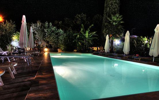 I Due Melograni Agriresort Тарано Экстерьер фото